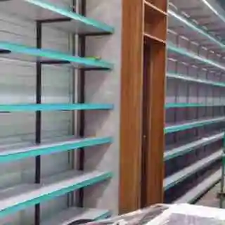 قفسه بندی دیواری فروشگاه با MDF و آهن